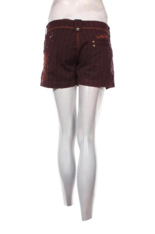 Γυναικείο κοντό παντελόνι, Μέγεθος XXL, Χρώμα Κόκκινο, Τιμή 10,87 €
