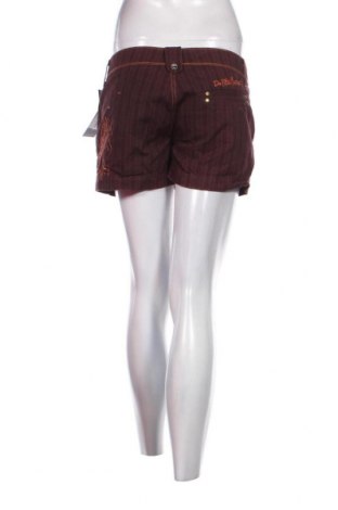 Дамски къс панталон, Размер XL, Цвят Червен, Цена 25,42 лв.