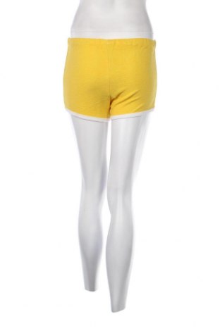 Дамски къс панталон, Размер S, Цвят Жълт, Цена 8,68 лв.