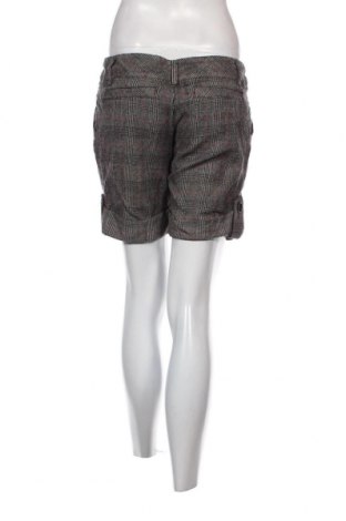 Дамски къс панталон, Размер M, Цвят Многоцветен, Цена 5,13 лв.