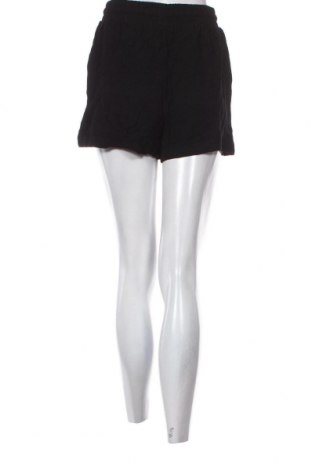 Γυναικείο κοντό παντελόνι 4th & Reckless, Μέγεθος M, Χρώμα Μαύρο, Τιμή 6,68 €