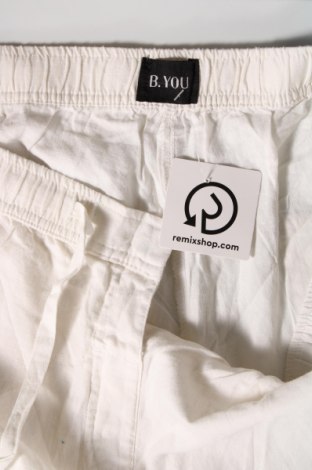 Дамски къс панталон B.You, Размер XL, Цвят Екрю, Цена 14,26 лв.