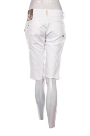 Γυναικείο κοντό παντελόνι Buena Vista, Μέγεθος S, Χρώμα Λευκό, Τιμή 6,68 €