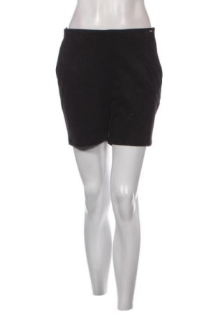Γυναικείο κοντό παντελόνι Cinque, Μέγεθος M, Χρώμα Μαύρο, Τιμή 7,89 €