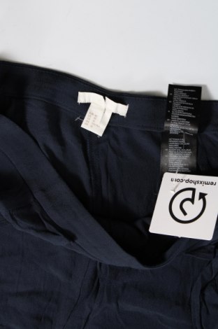 Дамски къс панталон H&M, Размер M, Цвят Син, Цена 7,75 лв.