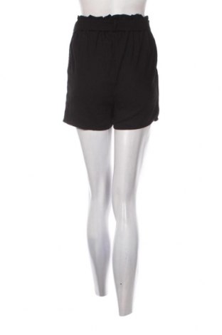 Γυναικείο κοντό παντελόνι NA-KD, Μέγεθος S, Χρώμα Μαύρο, Τιμή 6,68 €
