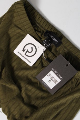 Damen Shorts NIGHT ADDICT, Größe S, Farbe Grün, Preis € 3,71