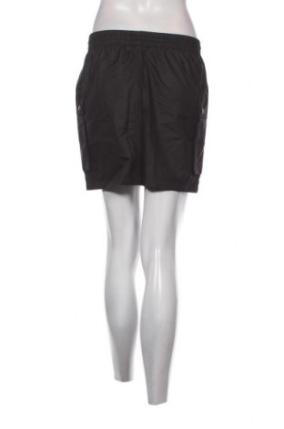 Дамски къс панталон PUMA, Размер XS, Цвят Черен, Цена 20,88 лв.