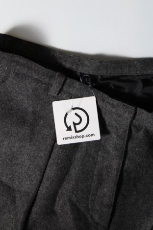 Damen Shorts Pepe Jeans, Größe S, Farbe Grau, Preis 19,45 €