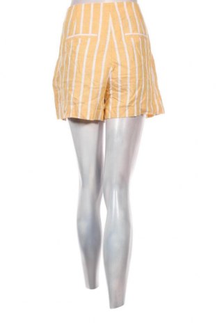 Pantaloni scurți de femei Pimkie, Mărime L, Culoare Galben, Preț 101,97 Lei