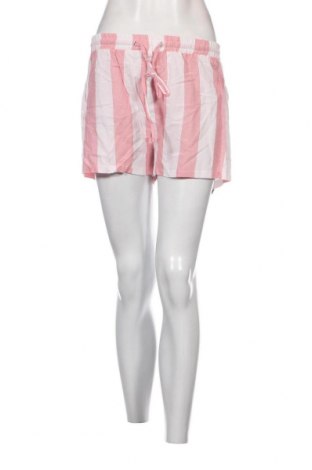 Дамски къс панталон Pretty Little Thing, Размер S, Цвят Многоцветен, Цена 13,02 лв.