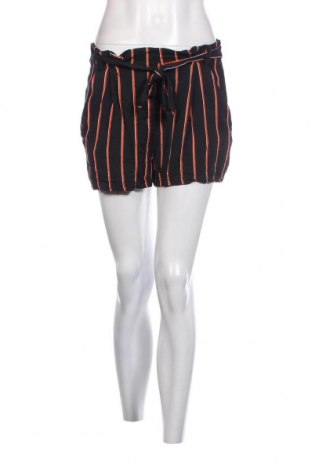 Γυναικείο κοντό παντελόνι Pull&Bear, Μέγεθος S, Χρώμα Μπλέ, Τιμή 2,82 €