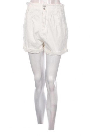 Pantaloni scurți de femei Season, Mărime M, Culoare Alb, Preț 35,69 Lei