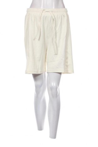 Дамски къс панталон VAI21, Размер L, Цвят Екрю, Цена 13,68 лв.