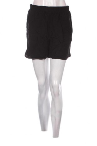 Γυναικείο κοντό παντελόνι Vero Moda, Μέγεθος M, Χρώμα Μαύρο, Τιμή 4,12 €