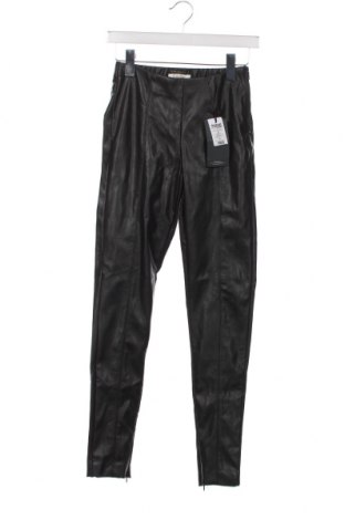 Dámske kožené nohavice  Funky Buddha, Veľkosť S, Farba Čierna, Cena  8,52 €