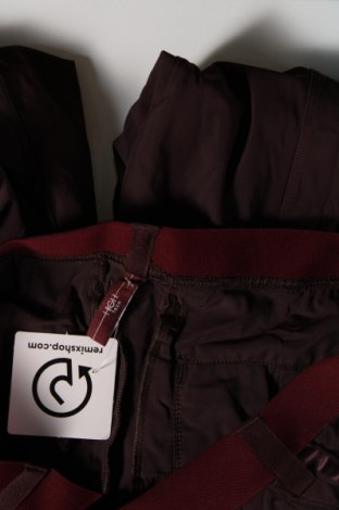 Γυναικείο παντελόνι, Μέγεθος S, Χρώμα Βιολετί, Τιμή 2,51 €