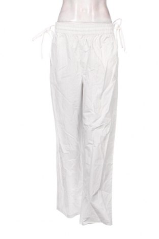 Pantaloni de femei ASOS, Mărime L, Culoare Alb, Preț 31,48 Lei