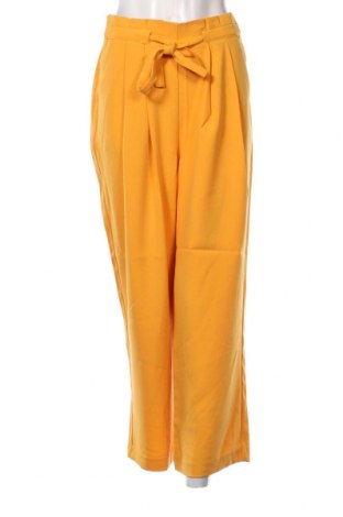 Γυναικείο παντελόνι B.Young, Μέγεθος M, Χρώμα Κίτρινο, Τιμή 19,98 €
