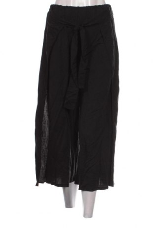 Γυναικείο παντελόνι Bershka, Μέγεθος M, Χρώμα Μαύρο, Τιμή 17,94 €