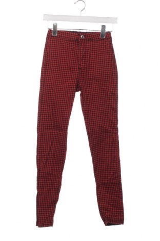 Дамски панталон Bershka, Размер XS, Цвят Червен, Цена 4,93 лв.