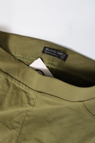 Дамски панталон Blind Date, Размер M, Цвят Зелен, Цена 29,00 лв.