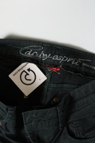 Дамски панталон Edc By Esprit, Размер S, Цвят Зелен, Цена 29,00 лв.