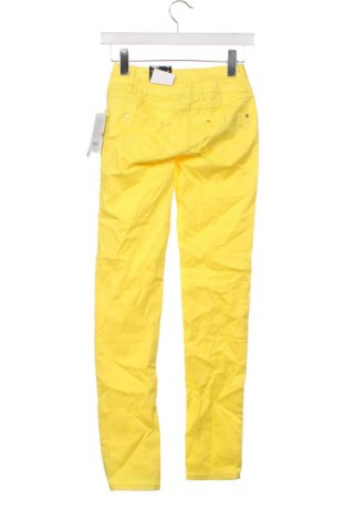 Дамски панталон Flame, Размер XS, Цвят Жълт, Цена 6,90 лв.