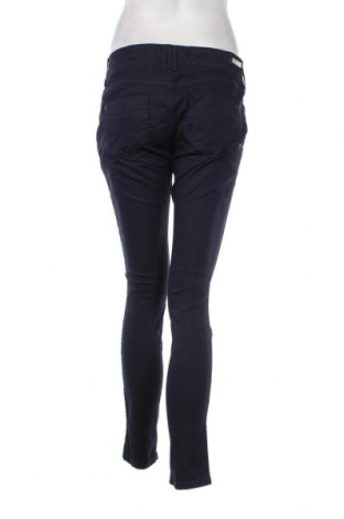 Pantaloni de femei Freeman T. Porter, Mărime M, Culoare Albastru, Preț 12,89 Lei