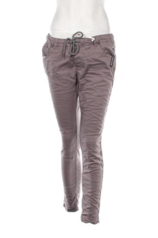 Pantaloni de femei Fresh Made, Mărime L, Culoare Gri, Preț 37,20 Lei