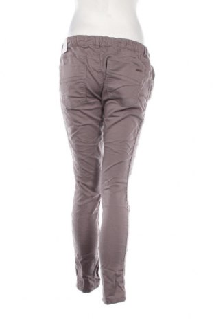 Γυναικείο παντελόνι Fresh Made, Μέγεθος L, Χρώμα Γκρί, Τιμή 44,85 €