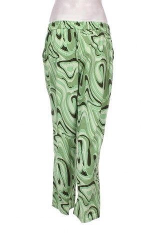 Γυναικείο παντελόνι Glamorous, Μέγεθος L, Χρώμα Πράσινο, Τιμή 6,73 €