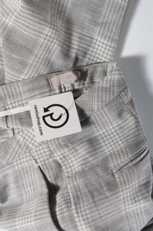 Дамски панталон H&M, Размер XL, Цвят Многоцветен, Цена 6,96 лв.