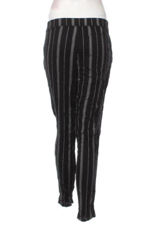Γυναικείο παντελόνι H&M Divided, Μέγεθος M, Χρώμα Πολύχρωμο, Τιμή 4,66 €
