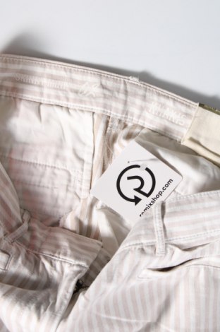 Γυναικείο παντελόνι Khakis By Gap, Μέγεθος S, Χρώμα Πολύχρωμο, Τιμή 2,60 €