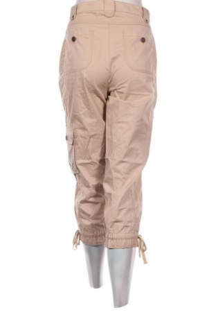 Дамски панталон Madeleine, Размер M, Цвят Бежов, Цена 7,84 лв.
