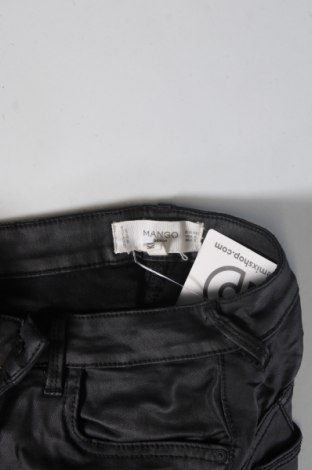 Дамски панталон Mango, Размер XS, Цвят Черен, Цена 6,48 лв.