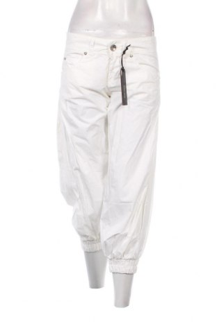 Дамски панталон Miss Sixty, Размер M, Цвят Бял, Цена 23,36 лв.