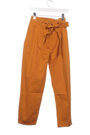 Дамски панталон Pepe Jeans, Размер XS, Цвят Жълт, Цена 24,82 лв.