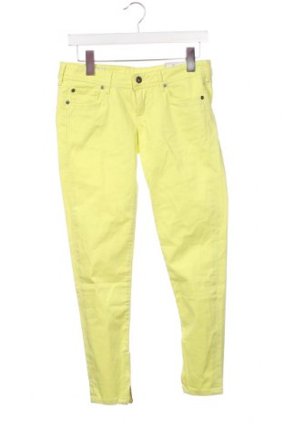 Дамски панталон Pepe Jeans, Размер M, Цвят Жълт, Цена 146,00 лв.