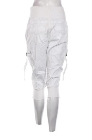 Дамски панталон Pepe Jeans, Размер S, Цвят Бял, Цена 16,06 лв.