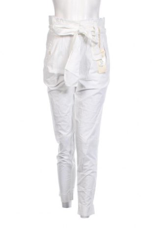 Дамски панталон Pepe Jeans, Размер S, Цвят Бял, Цена 26,28 лв.