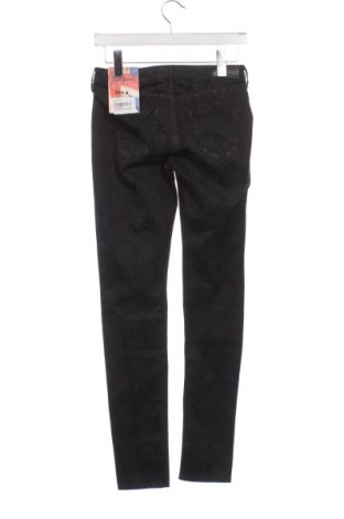 Дамски панталон Pepe Jeans, Размер S, Цвят Черен, Цена 16,06 лв.