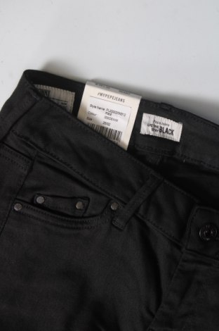 Дамски панталон Pepe Jeans, Размер XS, Цвят Черен, Цена 23,36 лв.