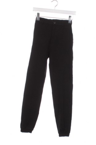 Дамски панталон Pull&Bear, Размер XS, Цвят Черен, Цена 6,38 лв.