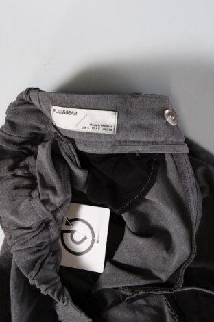 Damenhose Pull&Bear, Größe S, Farbe Grau, Preis 2,62 €