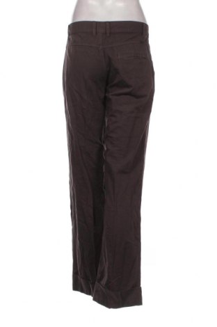 Pantaloni de femei Sisley, Mărime M, Culoare Maro, Preț 95,39 Lei