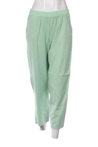 Дамски панталон VILA, Размер S, Цвят Зелен, Цена 22,14 лв.