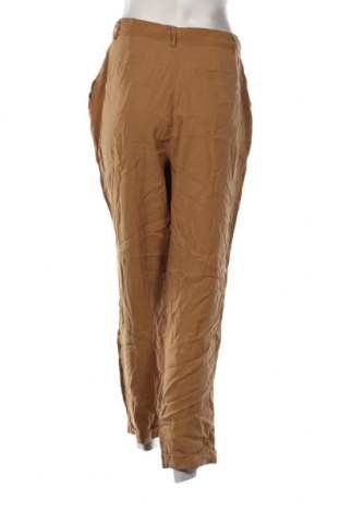 Дамски панталон Yessica, Размер M, Цвят Кафяв, Цена 4,64 лв.