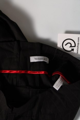 Γυναικείο παντελόνι Yessica, Μέγεθος M, Χρώμα Μαύρο, Τιμή 2,51 €